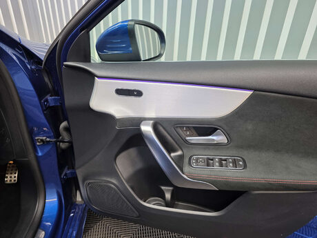 Mercedes-Benz A Class 1.3 A180h MHEV AMG Line (Executive) Hatchback 5dr Petrol Hybrid 7G-DCT Euro 28