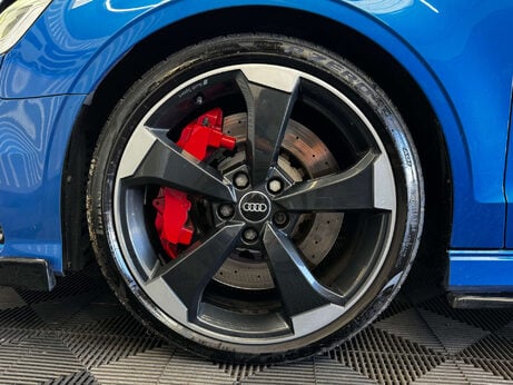 Audi RS3 2.5 TFSI Audi Sport Edition Saloon 4dr Petrol S Tronic quattro Euro 6 (s/s) 6