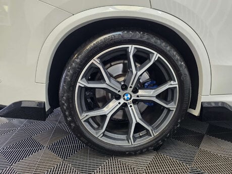 BMW X5 3.0 30d M Sport SUV 5dr Diesel Auto xDrive Euro 6 (s/s) (265 ps) 32
