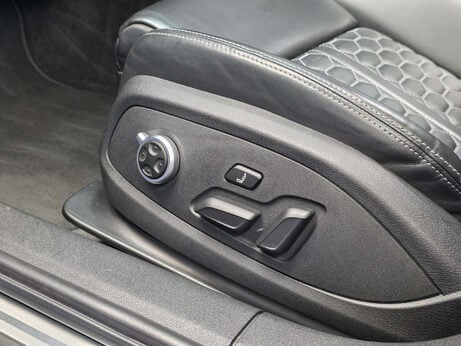 Audi RS4 2.9 TFSI V6 Vorsprung Estate 5dr Petrol Tiptronic quattro Euro 6 (s/s) (450 29