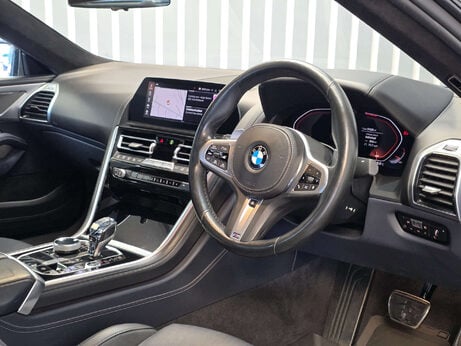 BMW 8 Series 4.4 M850i V8 Coupe 2dr Petrol Steptronic xDrive Euro 6 (s/s) (530 ps) 17