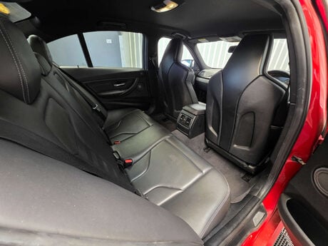 BMW M3 3.0 BiTurbo Saloon 4dr Petrol DCT Euro 6 (s/s) (431 ps) 19