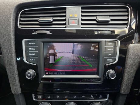 Volkswagen Golf 2.0 TSI BlueMotion Tech R Hatchback 5dr Petrol DSG 4Motion Euro 6 (s/s) (30 7