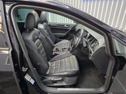Volkswagen Golf 2.0 TSI BlueMotion Tech R Hatchback 5dr Petrol DSG 4Motion Euro 6 (s/s) (30 20