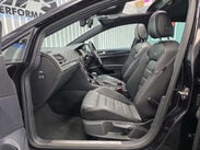 Volkswagen Golf 2.0 TSI BlueMotion Tech R Hatchback 5dr Petrol DSG 4Motion Euro 6 (s/s) (30 39