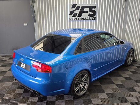Audi RS4 4.2 Saloon 4dr Petrol Manual quattro (324 g/km, 415 bhp) 48