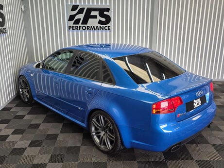 Audi RS4 4.2 Saloon 4dr Petrol Manual quattro (324 g/km, 415 bhp) 42
