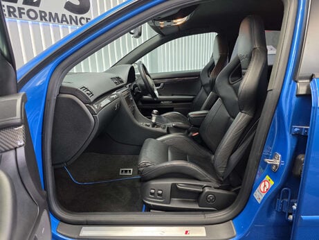 Audi RS4 4.2 Saloon 4dr Petrol Manual quattro (324 g/km, 415 bhp) 38