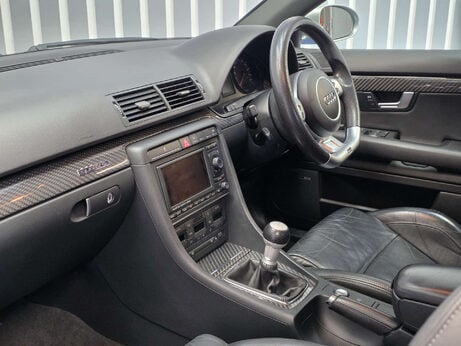 Audi RS4 4.2 Saloon 4dr Petrol Manual quattro (324 g/km, 415 bhp) 4