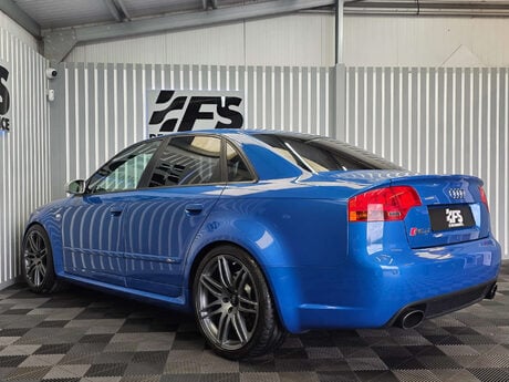 Audi RS4 4.2 Saloon 4dr Petrol Manual quattro (324 g/km, 415 bhp) 4
