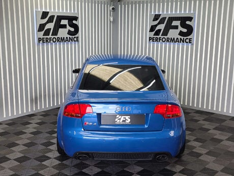 Audi RS4 4.2 Saloon 4dr Petrol Manual quattro (324 g/km, 415 bhp) 47