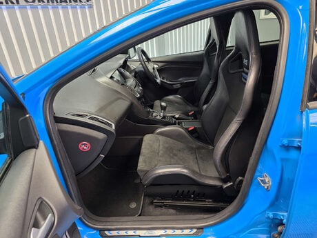 Ford Focus 2.3T EcoBoost RS Hatchback 5dr Petrol Manual AWD Euro 6 (s/s) (350 ps) 14