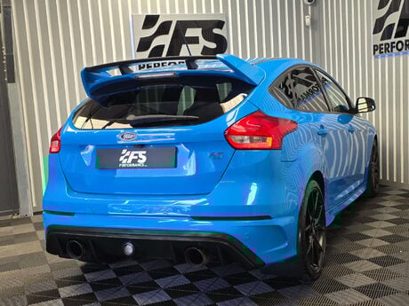Ford Focus 2.3T EcoBoost RS Hatchback 5dr Petrol Manual AWD Euro 6 (s/s) (350 ps) 9