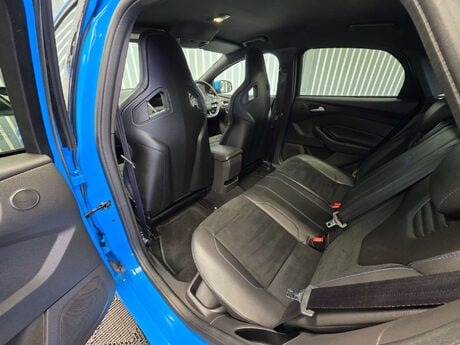 Ford Focus 2.3T EcoBoost RS Hatchback 5dr Petrol Manual AWD Euro 6 (s/s) (350 ps) 19