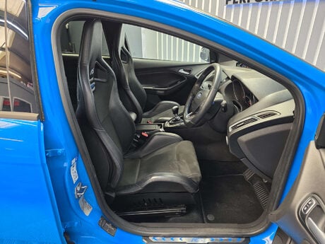 Ford Focus 2.3T EcoBoost RS Hatchback 5dr Petrol Manual AWD Euro 6 (s/s) (350 ps) 13