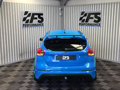 Ford Focus 2.3T EcoBoost RS Hatchback 5dr Petrol Manual AWD Euro 6 (s/s) (350 ps) 32