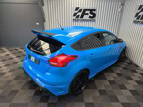 Ford Focus 2.3T EcoBoost RS Hatchback 5dr Petrol Manual AWD Euro 6 (s/s) (350 ps) 31