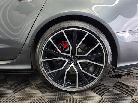 Audi RS6 4.0 TFSI V8 Performance Estate 5dr Petrol Tiptronic quattro Euro 6 (s/s) (6 30