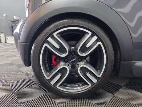 Mini Hatch 1.6 John Cooper Works GP Hatchback 3dr Petrol Manual Euro 5 (218 ps) 21