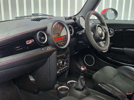 Mini Hatch 1.6 John Cooper Works GP Hatchback 3dr Petrol Manual Euro 5 (218 ps) 34