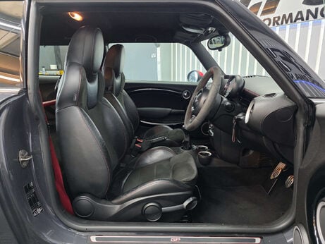 Mini Hatch 1.6 John Cooper Works GP Hatchback 3dr Petrol Manual Euro 5 (218 ps) 33