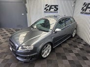 Audi RS4 4.2 Estate 5dr Petrol Manual quattro (326 g/km, 415 bhp) 15