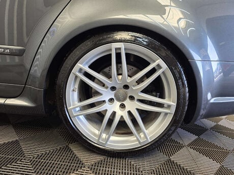 Audi RS4 4.2 Estate 5dr Petrol Manual quattro (326 g/km, 415 bhp) 27