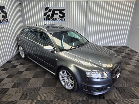 Audi RS4 4.2 Estate 5dr Petrol Manual quattro (326 g/km, 415 bhp) 14