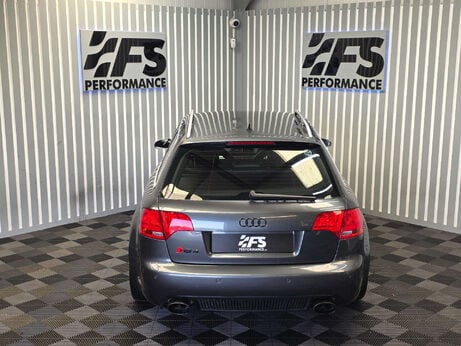 Audi RS4 4.2 Estate 5dr Petrol Manual quattro (326 g/km, 415 bhp) 13