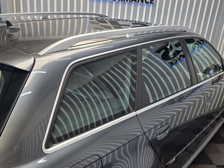 Audi RS4 4.2 Estate 5dr Petrol Manual quattro (326 g/km, 415 bhp) 38