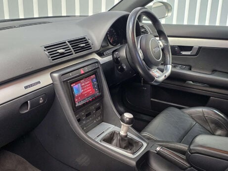 Audi RS4 4.2 Estate 5dr Petrol Manual quattro (326 g/km, 415 bhp) 17