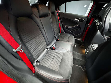 Mercedes-Benz A Class 2.0 A45 AMG Hatchback 5dr Petrol SpdS DCT 4MATIC Euro 6 (s/s) (360 ps) 5