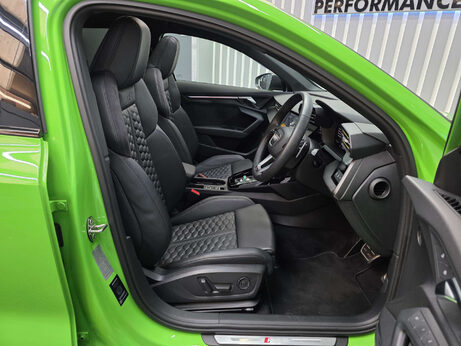 Audi RS3 2.5 TFSI Vorsprung Sportback 5dr Petrol S Tronic quattro Euro 6 (s/s) (400 17