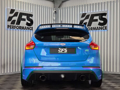 Ford Focus 2.3T EcoBoost RS Hatchback 5dr Petrol Manual AWD Euro 6 (s/s) (350 ps) 1