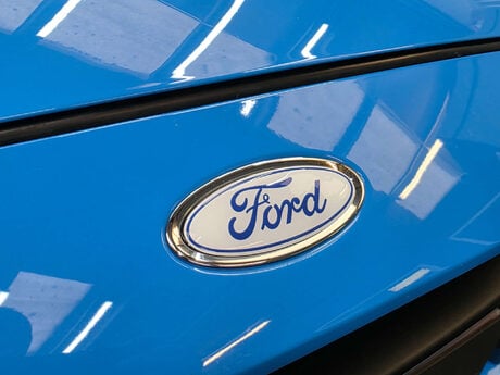 Ford Focus 2.3T EcoBoost RS Hatchback 5dr Petrol Manual AWD Euro 6 (s/s) (350 ps) 32