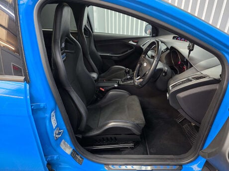 Ford Focus 2.3T EcoBoost RS Hatchback 5dr Petrol Manual AWD Euro 6 (s/s) (350 ps) 21