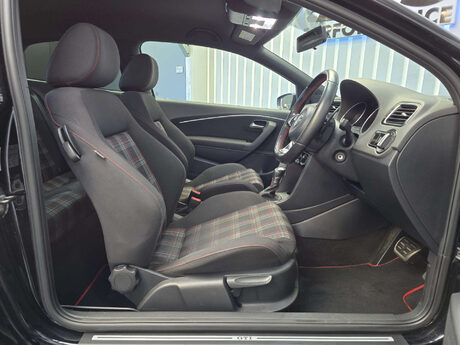 Volkswagen Polo 1.8 TSI BlueMotion Tech GTI Hatchback 3dr Petrol DSG Euro 6 (s/s) (192 ps) 21