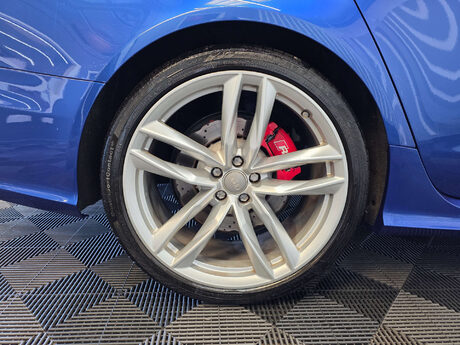 Audi RS6 4.0 TFSI V8 Estate 5dr Petrol Tiptronic quattro Euro 6 (s/s) (560 ps) 27