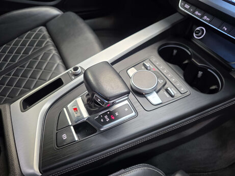 Audi S4 3.0 TFSI V6 Saloon 4dr Petrol Tiptronic quattro Euro 6 (s/s) (354 ps) 6