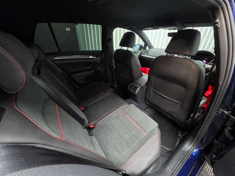 Volkswagen Golf 2.0 TSI GTI Hatchback 5dr Petrol DSG Euro 6 (s/s) (230 ps) 15