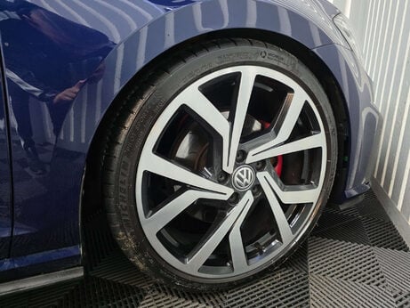 Volkswagen Golf 2.0 TSI GTI Hatchback 5dr Petrol DSG Euro 6 (s/s) (230 ps) 21