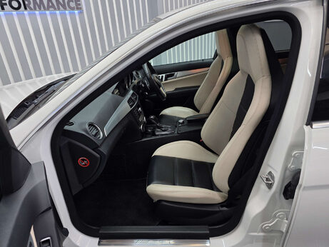 Mercedes-Benz C Class 6.3 C63 V8 AMG Saloon 4dr Petrol SpdS MCT Euro 5 (457 ps) 18