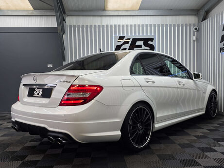 Mercedes-Benz C Class 6.3 C63 V8 AMG Saloon 4dr Petrol SpdS MCT Euro 5 (457 ps) 30