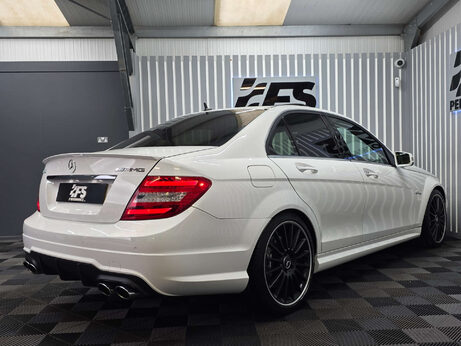 Mercedes-Benz C Class 6.3 C63 V8 AMG Saloon 4dr Petrol SpdS MCT Euro 5 (457 ps) 2