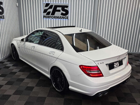 Mercedes-Benz C Class 6.3 C63 V8 AMG Saloon 4dr Petrol SpdS MCT Euro 5 (457 ps) 43