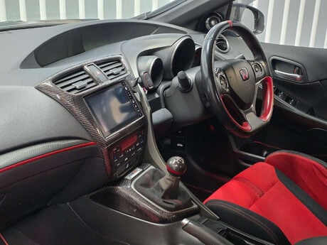 Honda Civic 2.0 i-VTEC Type R GT Hatchback 5dr Petrol Manual Euro 6 (s/s) (310 ps) 31