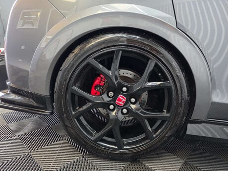 Honda Civic 2.0 i-VTEC Type R GT Hatchback 5dr Petrol Manual Euro 6 (s/s) (310 ps) 20
