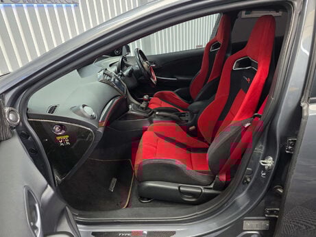 Honda Civic 2.0 i-VTEC Type R GT Hatchback 5dr Petrol Manual Euro 6 (s/s) (310 ps) 28