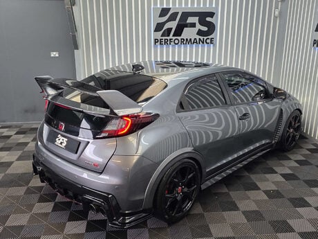 Honda Civic 2.0 i-VTEC Type R GT Hatchback 5dr Petrol Manual Euro 6 (s/s) (310 ps) 28