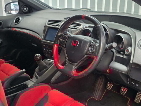 Honda Civic 2.0 i-VTEC Type R GT Hatchback 5dr Petrol Manual Euro 6 (s/s) (310 ps) 38